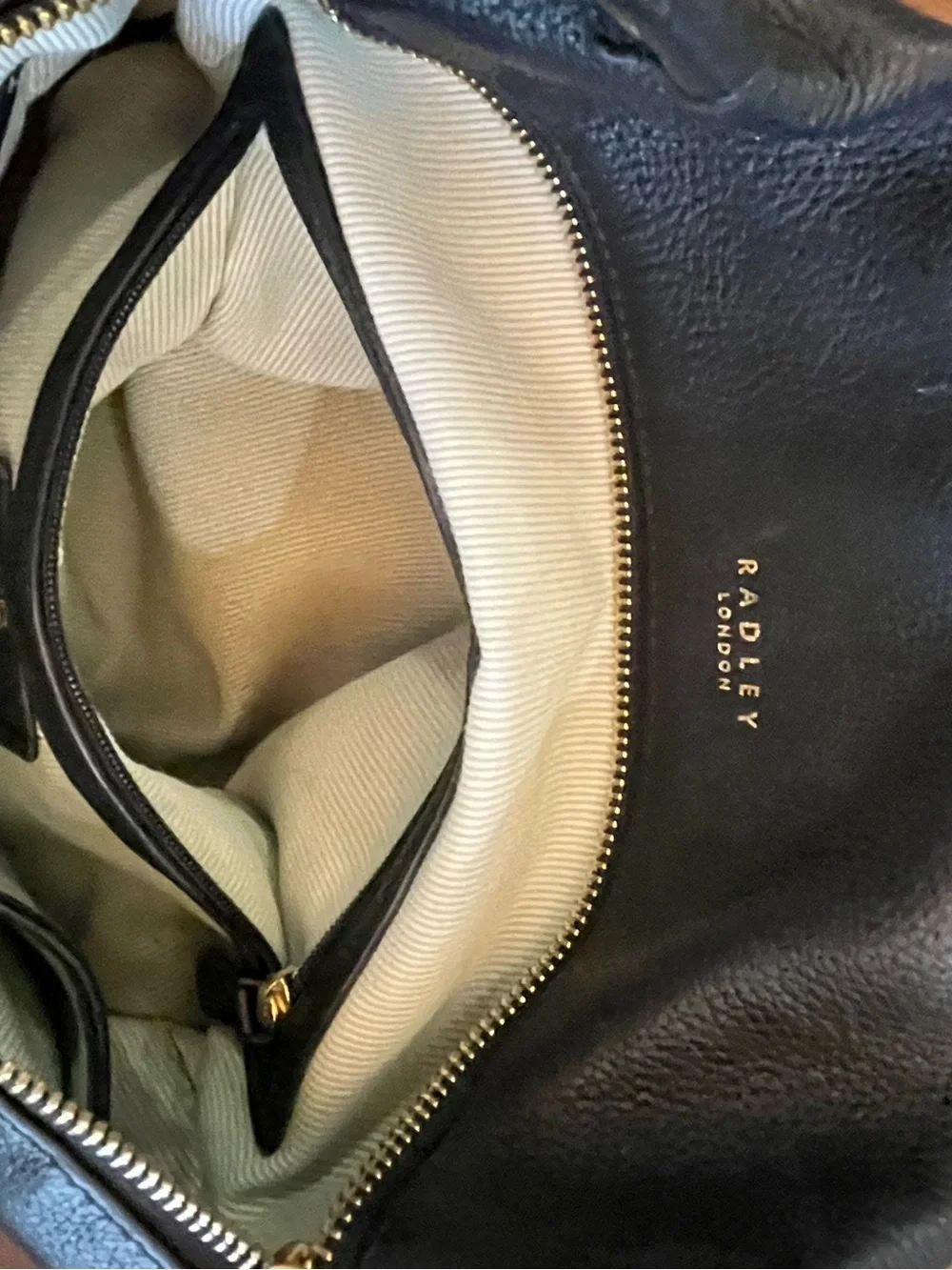 RADLEY LONDON classic black